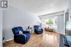 732 BENNETT Crescent | Oshawa Ontario | Slide Image Six