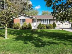 725 CROSS Street W Dunnville Ontario, N1A 1N6
