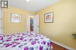 111 GRACEHILL Crescent | Hamilton Ontario | Slide Image Sixteen