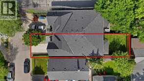 5 MARINA Avenue | Toronto Ontario | Slide Image Thirty-two
