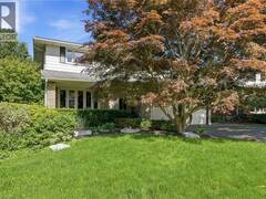 44 SAN PAULO Drive Hamilton Ontario, L9C 5C2