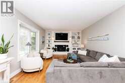 8 CHEVAL Drive | Grimsby Ontario | Slide Image Ten
