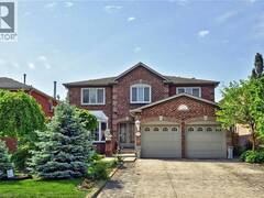39 PEREGRINE Crescent Cambridge Ontario, N1T 1N9