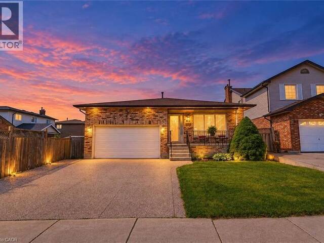 565 STONE CHURCH Road W Hamilton Ontario, L9B 1A5 - 4 Bedrooms Home For Sale