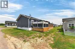 29 HICKORY Hollow | Nanticoke Ontario | Slide Image Thirty-one