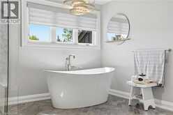 617 GRAYS Road | Hamilton Ontario | Slide Image Thirty-four