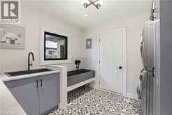 617 GRAYS Road | Hamilton Ontario | Slide Image Thirty-seven