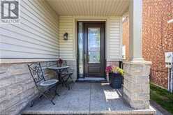 7 BRAMOAK Crescent | Brampton Ontario | Slide Image Two