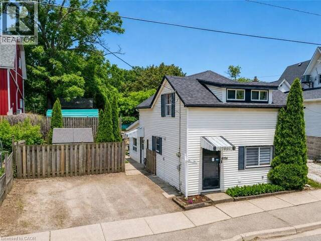 4956 BEAM Street Beamsville Ontario, L3J 0K2 - 2 Bedrooms Home For Sale