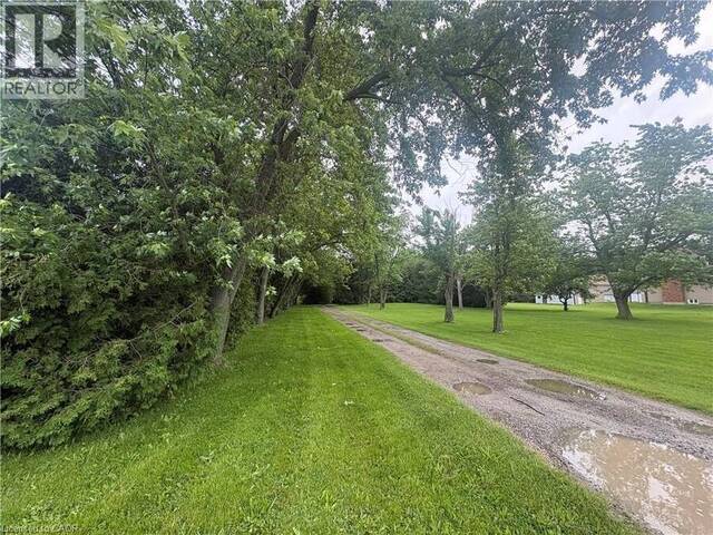 165 E RIDGE Road E Grimsby Ontario, L3M 4E7 - 3 Bedrooms Home For Sale