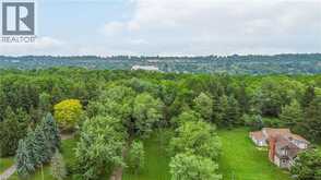 165 E RIDGE Road E | Grimsby Ontario | Slide Image Four