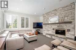 938 GOVERNOR'S Road | Dundas Ontario | Slide Image Eight