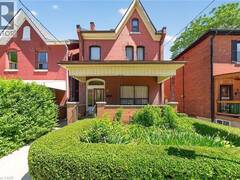 16 MULBERRY Street Hamilton Ontario, L8R 2C5