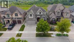 54 PAIGE Street | Kitchener Ontario | Slide Image Thirty-five