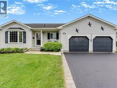 118 CRUMLIN Lane Hamilton Ontario, L8B 1A5
