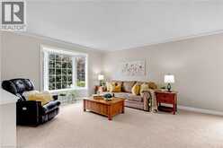 118 CRUMLIN Lane | Hamilton Ontario | Slide Image Eight