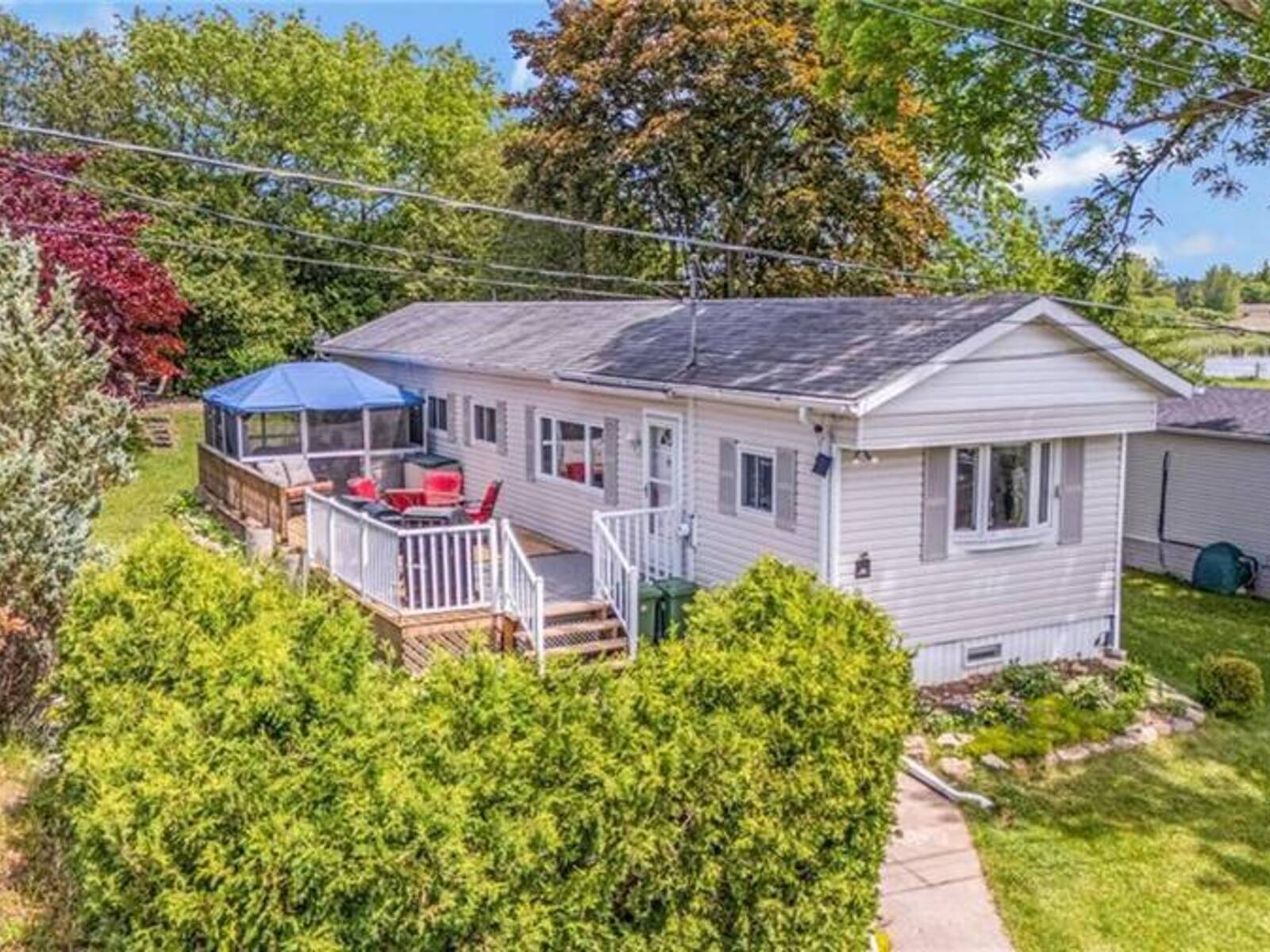49 PARK Lane, Hamilton, Ontario N0B 2J0
