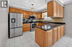 6444 ARMSTRONG Drive | Niagara Falls Ontario | Slide Image Eight