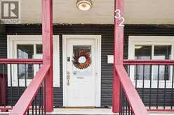32 ALLAN Avenue | Hamilton Ontario | Slide Image Three