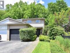 49 PARK Street E Dundas Ontario, L9H 1C9