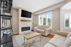51 SIRENTE Drive | Hamilton Ontario | Slide Image Fourteen