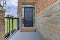 725 ZURICH Drive | Waterloo Ontario | Slide Image Four