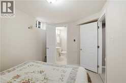 2393 CURTIS Road | Burlington Ontario | Slide Image Thirty-four
