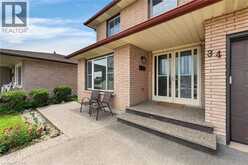 34 CAPRI Crescent | Hamilton Ontario | Slide Image Three