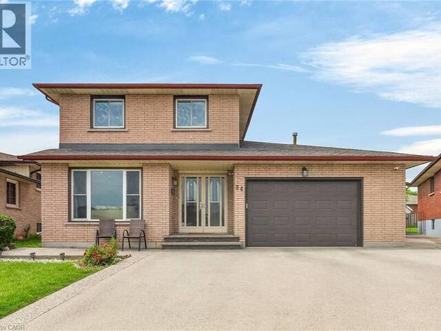 34 CAPRI Crescent Hamilton Ontario, L8E 4J7 - 4 Bedrooms Home For Sale