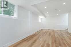 629 SETTLERSFIELD Court Unit# B | Waterloo Ontario | Slide Image Thirty-one