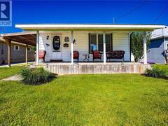 22 BASS Lane Port Rowan Ontario, N0E 1M0