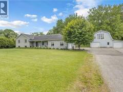 1306 ST JOHNS Road W Simcoe Ontario, N3Y 4K1