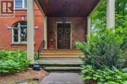 105 VANSITTART Avenue | Woodstock Ontario | Slide Image Thirteen