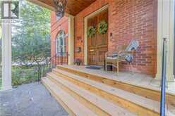 105 VANSITTART Avenue | Woodstock Ontario | Slide Image Fourteen