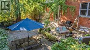 105 VANSITTART Avenue | Woodstock Ontario | Slide Image Eight