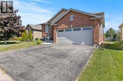 92 WHITE WATER Drive | Port Dover Ontario | Slide Image Three