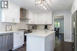 2390 SINCLAIR Circle | Burlington Ontario | Slide Image Thirteen
