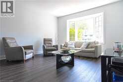 2390 SINCLAIR Circle | Burlington Ontario | Slide Image Five
