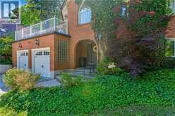 37 YELLOW BIRCH Drive | Kitchener Ontario | Slide Image Four