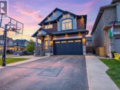 17 NARBONNE Crescent Hamilton Ontario, L8J 0J7