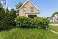 427 DUKE Street W | Kitchener Ontario | Slide Image Two