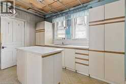 427 DUKE Street W | Kitchener Ontario | Slide Image Eight