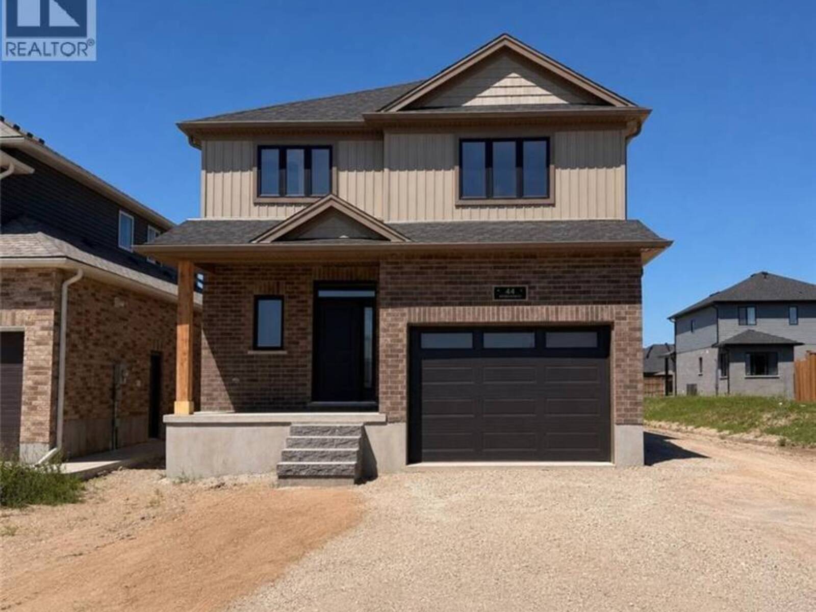 44 WEYMOUTH Street, Elmira, Ontario N3B 0G3