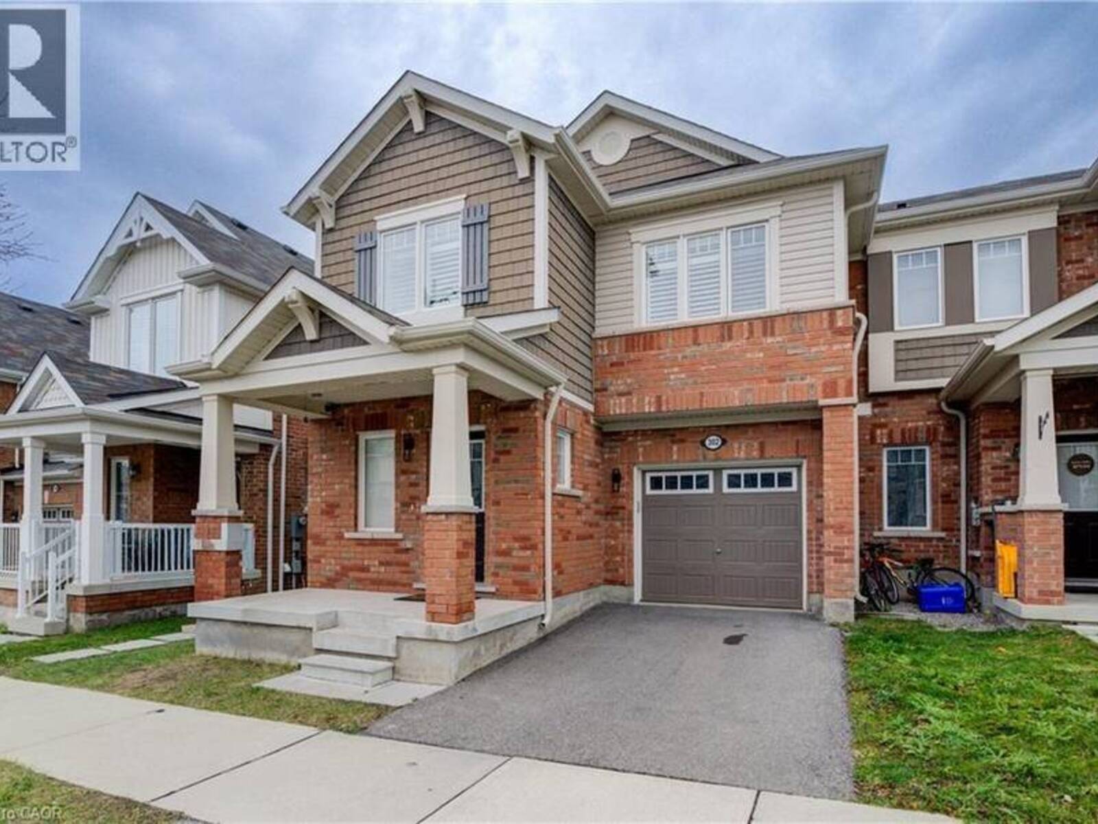302 JEAN Landing, Milton, Ontario L9E 1C6