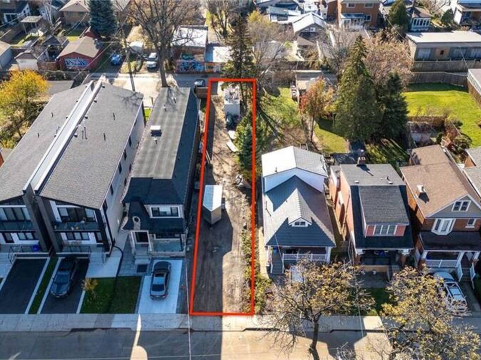 85 MELBOURNE Street, Hamilton, Ontario L8P 2A5