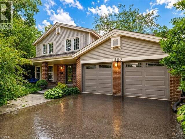 1320 MONMOUTH Drive Burlington Ontario, L7P 3J6 - 5 Bedrooms Home For Sale