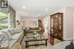 1321 FAIRWAY Court | Burlington Ontario | Slide Image Eight