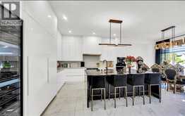 137 DIIORIO Circle | Ancaster Ontario | Slide Image Eight