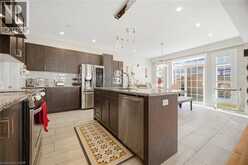 127 MONARCH WOODS Drive | Kitchener Ontario | Slide Image Eight