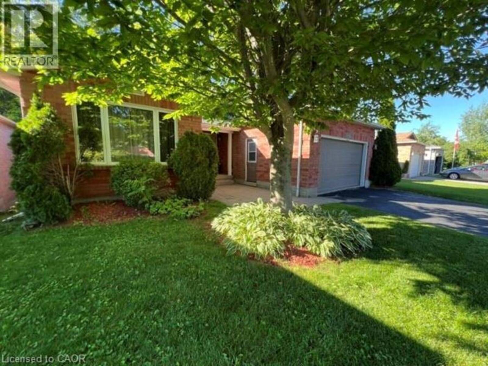 1029 DINA Crescent, Midland, Ontario L4R 5C5